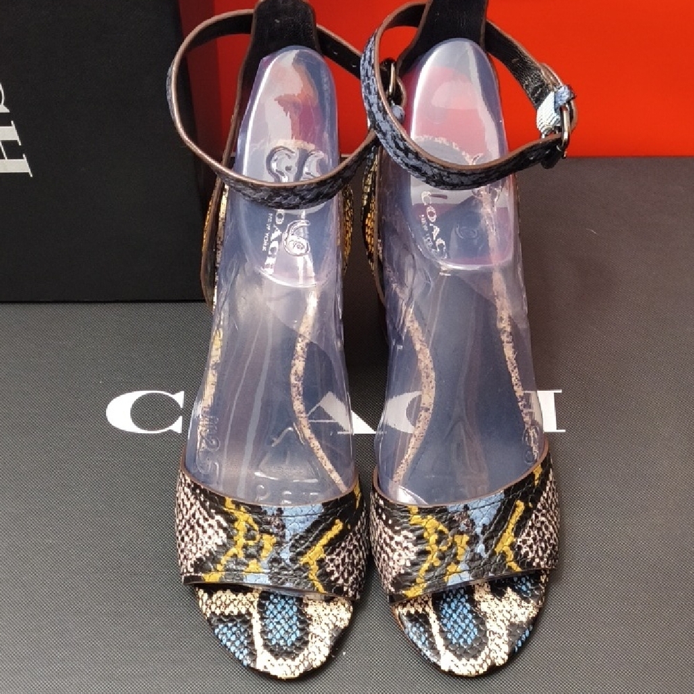 Coach Snake Pipher Heel No. Q8105 8.5B - Picture 2 of 10